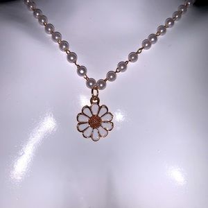 Daisy necklace-New